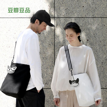 Douban black and white canvas bag black style shoulder bag large capacity canvas bag black white couple bag