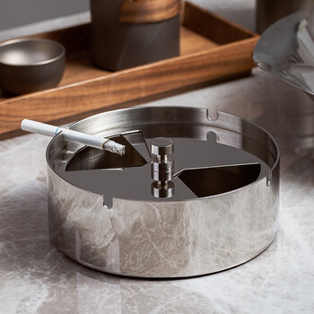 Half-life high-end stainless steel ashtray creative personality living room office light luxury large ashtray with cover anti-fly ash ornaments advanced mirror rotating cover ashtray extra large 16cm