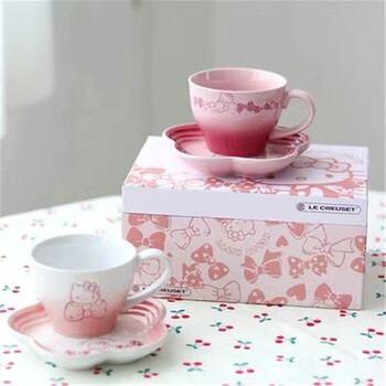 Le creuset lc cool color co-branded hellokitty bowl cute cartoon gradient bowl ceramic bowl stew cup cup and saucer set gift box kitty two cups and two plates gift box