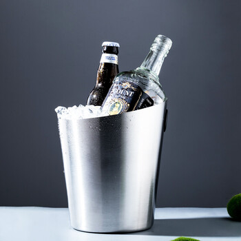 Ban sheng stainless steel ice bucket with slanted mouth for household european-style fragrant ice bucket bar ktv ice cube bucket home beer bucket decorative ornament silver slanted mouth 4.2l