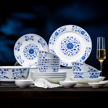 Rich jade jingdezhen high-looking blue and white porcelain exquisite tableware set high-end housewarming household light luxury ceramic dishes marigold set (underglaze color) 18 pieces