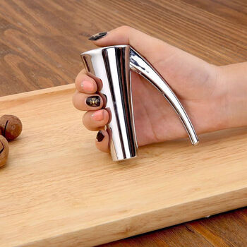 Shiluji hazelnut clip household walnut clip large and small hazelnut pecan clip pecan nut pliers multi-functional shelling tool thickened walnut clip small walnut clip