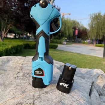 Xmsj roppongi 2.8 cm electric pruning shears for fruit trees, charging garden lithium battery pruning branches, wireless thick branch shears, 2 batteries