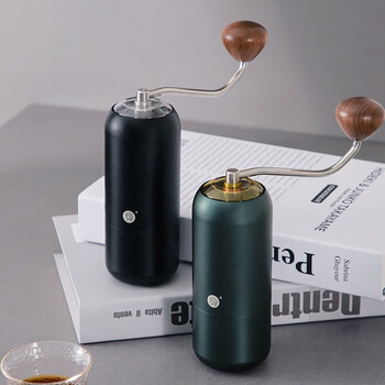 Heroz7 hand grinder coffee bean manual grinder stainless steel 7-star titanium plated grinding core hand grinder coffee machine z7 grinder - green