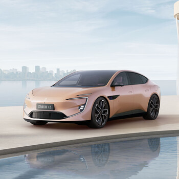 Car purchase deposit changan automobile avita 12 2024 model 700 triple laser rear drive luxury edition