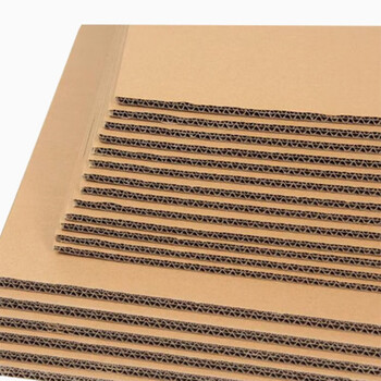 Zhongrunxiang corrugated cardboard five-layer thickened pad 900*900*6mm