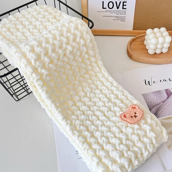 Bear scarf, handmade diy scarf, christmas gift, birthday gift for girlfriends, girls and besties, practical and heart-warming bear scarf, milky white + gift bag, finished product