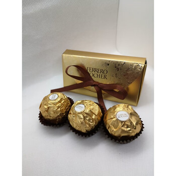 Nissin chocolate 2 pieces finished product shipped wedding gift box souvenir wedding candy italian three golden ferrero rocher packaged finished product