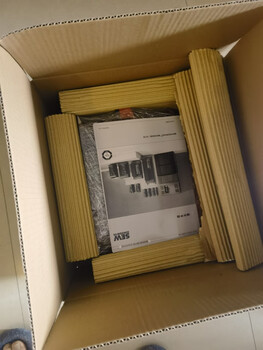 Frequency converter mdx61b0750-503-4-00