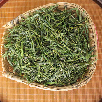 Shanlishan forty years base huangshan maofeng green tea bulk mingqian sparrow tongue maojian orchid floral fragrance alpine tea yuqian level 3 one pound pack (one bud, two or three leaves are larger