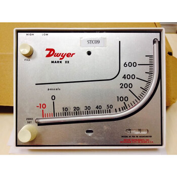 Huge american dwyer original imported red oil pressure difference meter m700pa breeding negative pressure meter gmp acceptance complete set of meter + oil + pipe