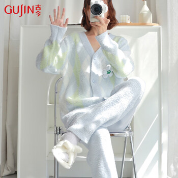 Ancient and modern (gujin) half-velvet pajamas for women, autumn and winter home clothes, can be worn outside pajamas, plus velvet to keep warm, large size loose two-piece suit