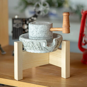 Runhuanian household stone mill, small stone mill, hand-operated millstone, household old stone mill rice noodle machine, soy milk machine, pure handmade ornaments (upper plate 8 lower plate 15 cm) with shelf