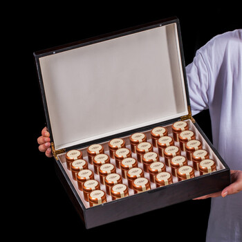 Zhenchaji wuyi black tea wholesale lapsang souchong jin junmei high-end small canned special tea gift box gift box 30 cans of lapsang souchong