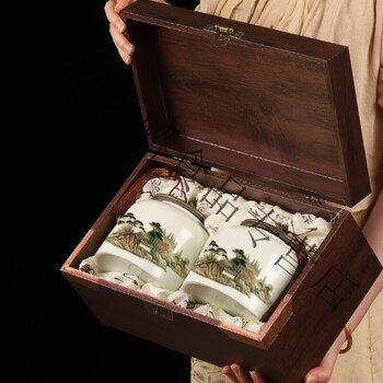 Sandingtang jinjunmei black tea high-end wuyishan tea gift box lapsang souchong holiday gifts and souvenirs lapsang souchong 500g high-end double ceramic jar wooden