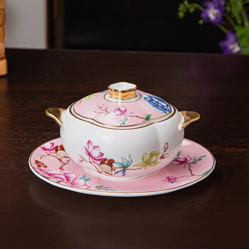 Ingrid high-end bone china stew pot with lid, creative pink girl's heart ceramic bird's nest stew pot, tonic chicken soup stew pot for home use, pink buddha jumps over the wall three-piece set