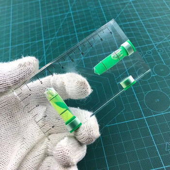 Yong huan's new multifunctional level ruler angle measuring instrument with strong magnetic and high precision level tiling tool with ruler slope. transparent acrylic material with strong magnetic cnc.
