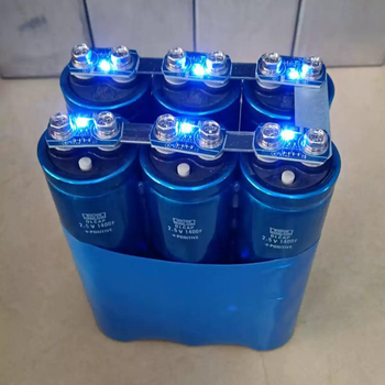 2.5v1400f super farad capacitor car starting power supply farad starting capacitor emergency starting capacitor second hand 6 pieces with balancing plate