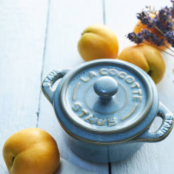 Ceramic small steamed egg bowl, pudding bowl, dessert bowl, baby food bowl, stew pot, stew pot, rice bowl with lid 10cm, turquoise green