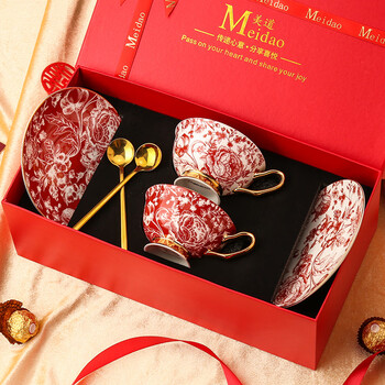 Meidao rose queen bone china coffee cup gift box high-looking bone china cup set wedding birthday gift gift cup and saucer rose queen (2 cups and saucers) red gift box (with spoon + gift bag + greeting card)