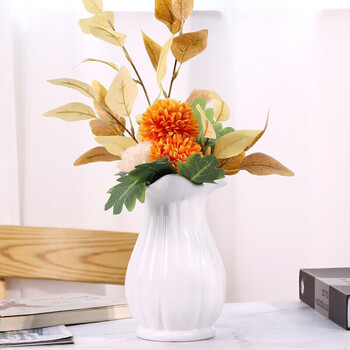 Shengshi taibao ceramic vase european style ornament vase light luxury living room porcelain desktop decoration lotus leaf style 20cm