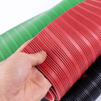 High voltage insulation mat power distribution room rubber leather mat insulating rubber mat 10kv carpet insulation board mat 3/5/8mm 1m*3m*8mm black stripe 25kv