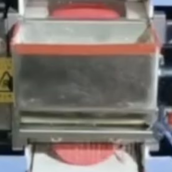 Kezitu small household commercial new dumpling skin bun skin chaotic skin steamed dumpling skin machine fully automatic rolling machine factory small plastic shell 18 kg