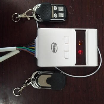 Long-term pinhe garage door remote control rolling shutter door controller rolling shutter door remote control receiver tubular motor pinhe new white square box + wire + 4 remote controls