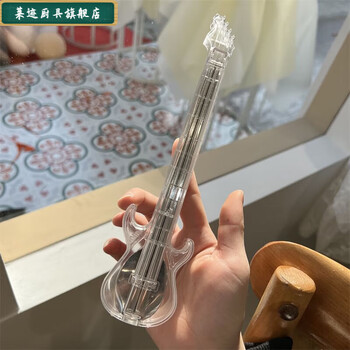 Qinkai ins tableware, chopsticks and spoon set, girly heart, student canteen three-piece set, outdoor portable tableware box for office workers, acrylic color, silver, chopsticks + spoon + box and piano.