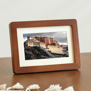 Jin longxing 8-inch rounded solid wood photo frame, walnut color wall hanging picture frame, wedding, baby, family portrait photo wall