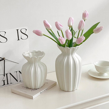 Fan ye's french cream-style ceramic vase, high-end white simple flower arrangement, living room dining table, dried flowers, fresh flowers decoration