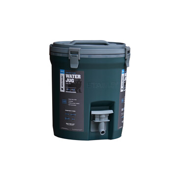 Upgraded new model stanley stanley insulated box outdoor camping ktv restaurant large capacity car insulated beer ice bucket refrigerated preservation box insulated bucket green 7.5l