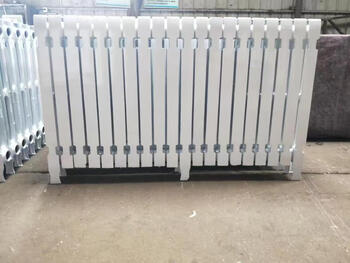 Ling yuxun customized cast iron radiator plumbing household wall-mounted central heating radiator engineering special hot sale 700780