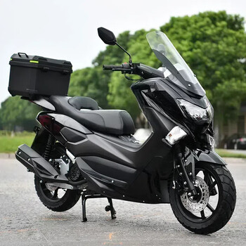 Geelong warrior 150 scooter fuel can be certified as national iv efi complete vehicle brand new original lightweight two-wheel gloss black (original machine) + tail box