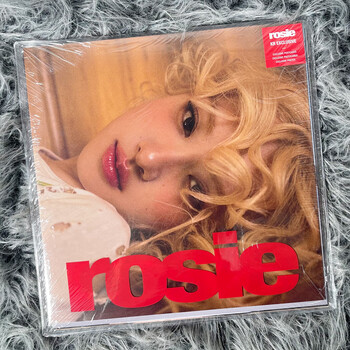 Spot rose park chae young rosie solo2 studio album pink blackpink kr version + k4 bonus 1 piece