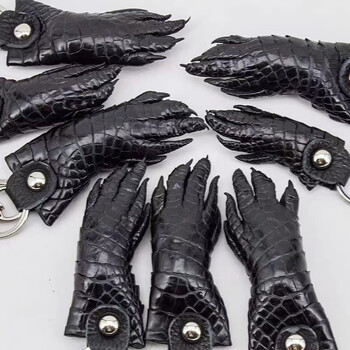 Mutuo thai crocodile leather genuine leather claw pendant claw exquisite keychain car key pendant buckle practical gift black front claw