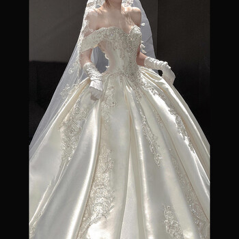 Wenmi french wedding dress bridal main yarn satin one-shoulder light dress 2025 new texture small trailing woman white floor-length wedding dress 2xl