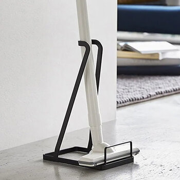 Goddess day vacuum cleaner stand universal bracket vacuum cleaner storage rack vacuum cleaner stand (black)