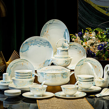 Guoyue jingdezhen bone china bowls and plates tableware household tableware complete set of simple ceramic bowls set underglaze color bowls and chopsticks housewarming muyun liunian 62-head color box version