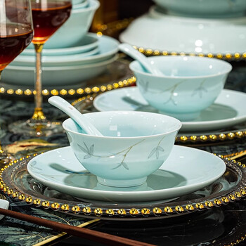 Jing le zhong jingdezhen kaolin underglaze color celadon high-end household bowls and plates tableware set ceramic dishes high-end gift giving breeze and drizzle | underglaze color | high-end leather box 42 pieces