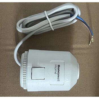 Honeywell floor heating thermostat hdt204 large lcd time period programming water heating universal actuator