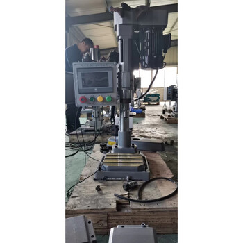 Quwudou customized fully automatic servo tapping machine cnc drilling machine high-precision drilling and tapping dual-purpose machine drilling machine multi-axis drill wszk09 single servo
