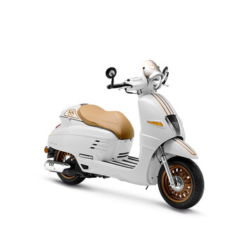 Peugeot motorcycles’ new fourth generation django caferacer 150cc retro scooter, ice white