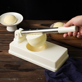 Jingsheng presses dumpling skins for household use to make dumplings, hand-made small-sized dumplings, and rushes to make new models of solid wood mold skin presses. none