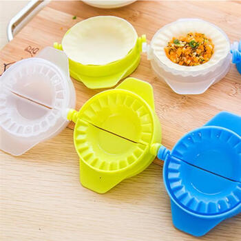 Meikejie household dumpling making tool stainless steel/plastic dumpling maker mold for pinching dumplings and lazy dumpling making tool, 2 plastic dumpling makers, random colors ++compensate for damaged bags*/