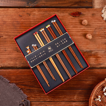 Clay pot king chicken wing wooden chopsticks for household meal sharing, one pair for one person, special high-end solid wood family parent-child blessing chopsticks, parent-child cartoon, 6 pairs of solid wood chopsticks-gift box