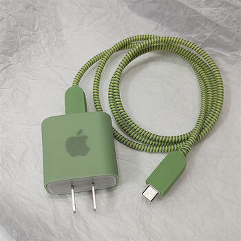 Umipa apple 15 mobile phone charger protective cover is suitable for iphone 14 promax fast charging head 20w13 line breakage prevention 12. it is suitable for apple 20w+15 series data cable. logo frosted green cover + green soft buckle + green and white rope