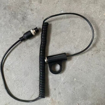 The contact switch is lightly pressed and the handle is pressed with a spring wire. the electric stair climbing machine is shipped with a set of spring wires for the handle switch.