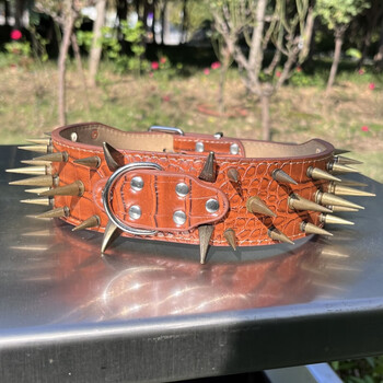 Medium and large dog rivet dog collar bully castro spike collar shepherd dog anti-bite neck spike dog collar brown collar bronze extension nail s- (neck circumference 33-39 cm, recommended 18-23 catties