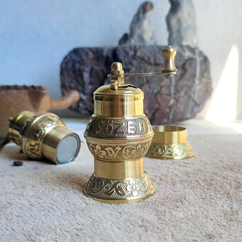 Loturenk türkiye original imported sozen manual coffee grinder hand grinder hand grinding powder durable high hard grinding core small hand grinder can grind 10g beans